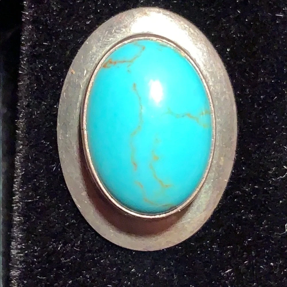 Sterling Silver/Turquoise oval classic earrings - Picture 2 of 12